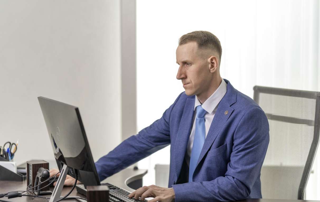 Патентное бюро "Яков Brandman"