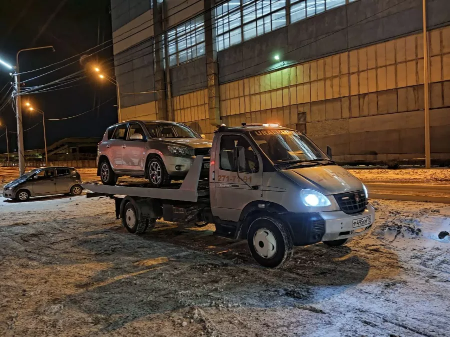 Uralhelpcar - Эвакуатор в Екатеринбурге в Екатеринбурге: Эвакуатор, Эвакуатор с Манипулятором, Эвакуатор Круглосуточно, Эвакуатор Екб, Эвакуатор Мото, Эвакуатор Грузовой, Эвакуатор Легковой, Перевозка Лодок,
