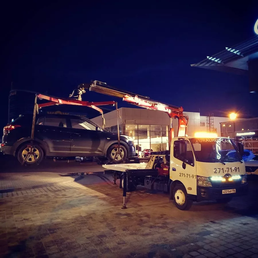 Uralhelpcar - Эвакуатор в Екатеринбурге в Екатеринбурге: Эвакуатор, Эвакуатор с Манипулятором, Эвакуатор Круглосуточно, Эвакуатор Екб, Эвакуатор Мото, Эвакуатор Грузовой, Эвакуатор Легковой, Перевозка Лодок,