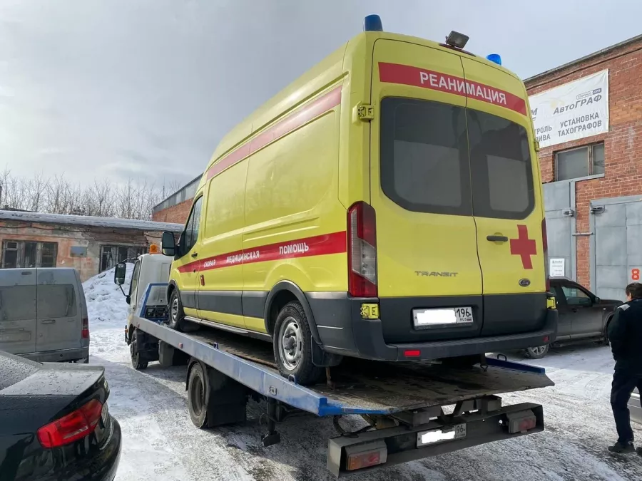 Uralhelpcar - Эвакуатор в Екатеринбурге в Екатеринбурге: Эвакуатор, Эвакуатор с Манипулятором, Эвакуатор Круглосуточно, Эвакуатор Екб, Эвакуатор Мото, Эвакуатор Грузовой, Эвакуатор Легковой, Перевозка Лодок,