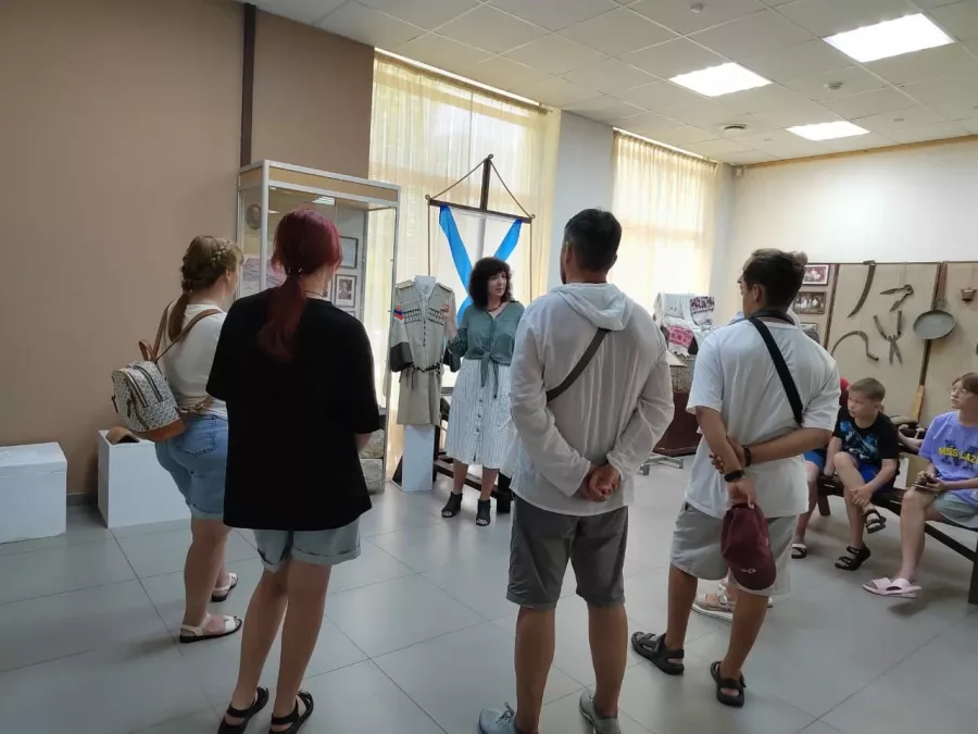 Музей Истории Адлерского района в Адлере: Музей, Культура, Чилим, Искусство, История, Виртуальный музей, Прошлое, Искусство России , Современный музей , Выставочный зал , Творчество, Экскурсия,