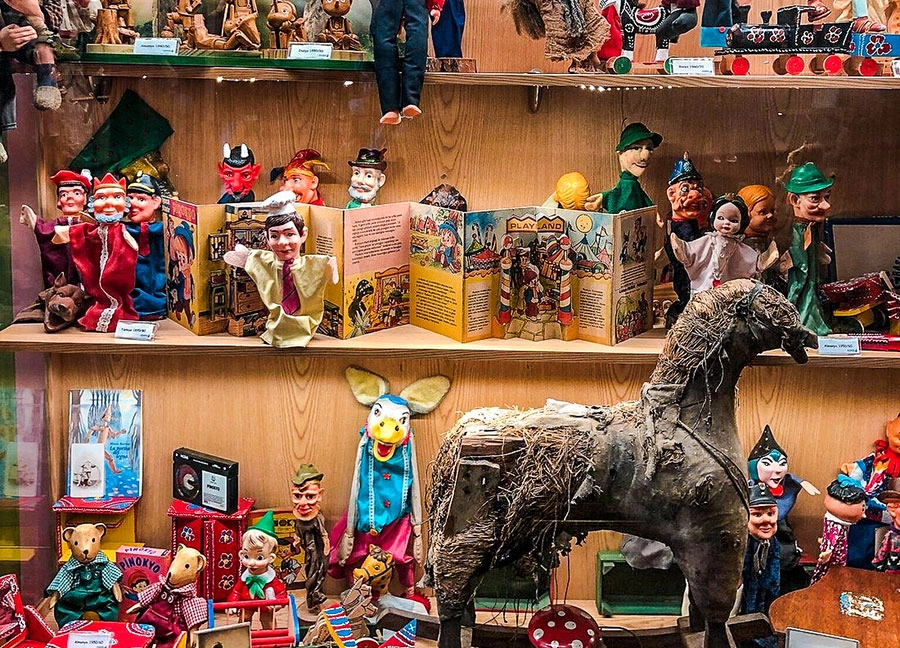 Музей Анатолийский музей игрушек в Анталии: Музей, Культура, Чилим, Искусство, История, Виртуальный музей, Прошлое, Искусство России , Современный музей , Выставочный зал , Творчество, Экскурсия,