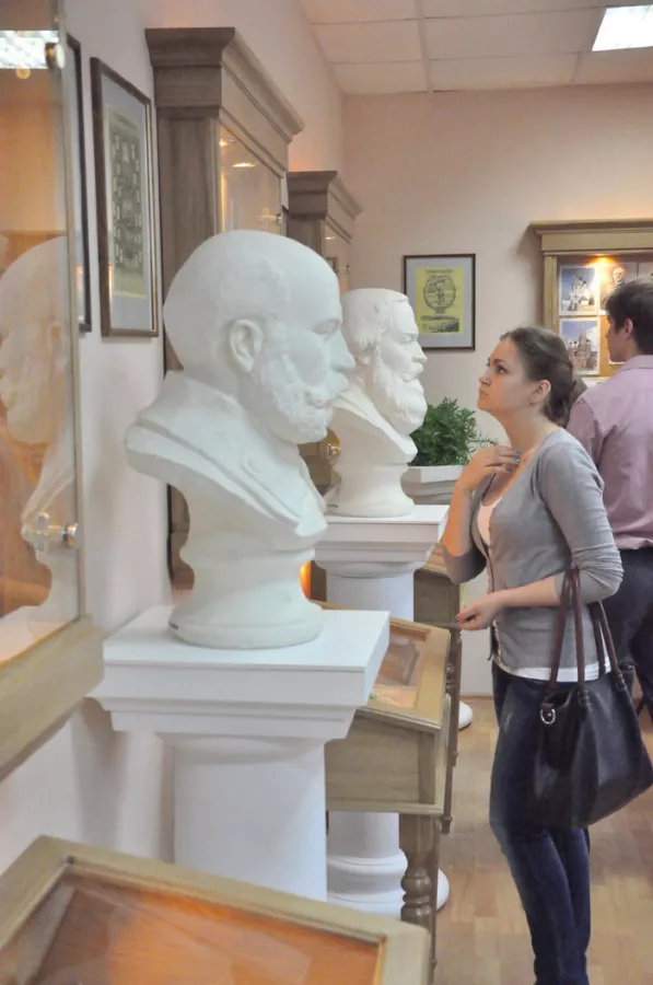 Музей Брянских меценатов в Брянске: Выставки, Музей, Культура, Искусство, История, Творчество, Экскурсия,