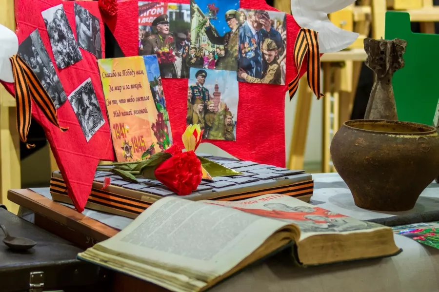 Музей Брянский областной художественный музейно-выставочный центр в Брянске: Выставки, Музей, Культура, Искусство, История, Творчество, Экскурсия,