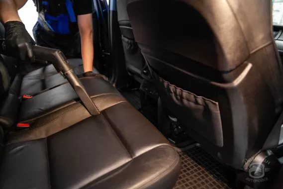 "Dolphin Detailing" - Автомойка. Детейлинг. Круглосуточно
