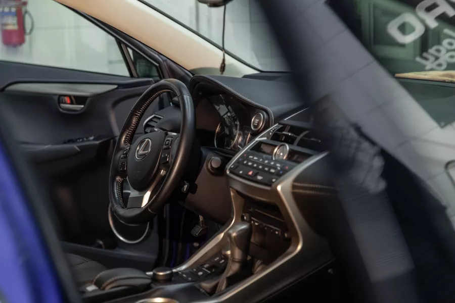 Dolphin Detailing - Автомойка. Детейлинг. Круглосуточно в Казани: Дейтелинг, Химчистка Авто, Химчистка Салона, Полировка Кузова, Защита Кузова, Комплексная Мойка, Автомойка,