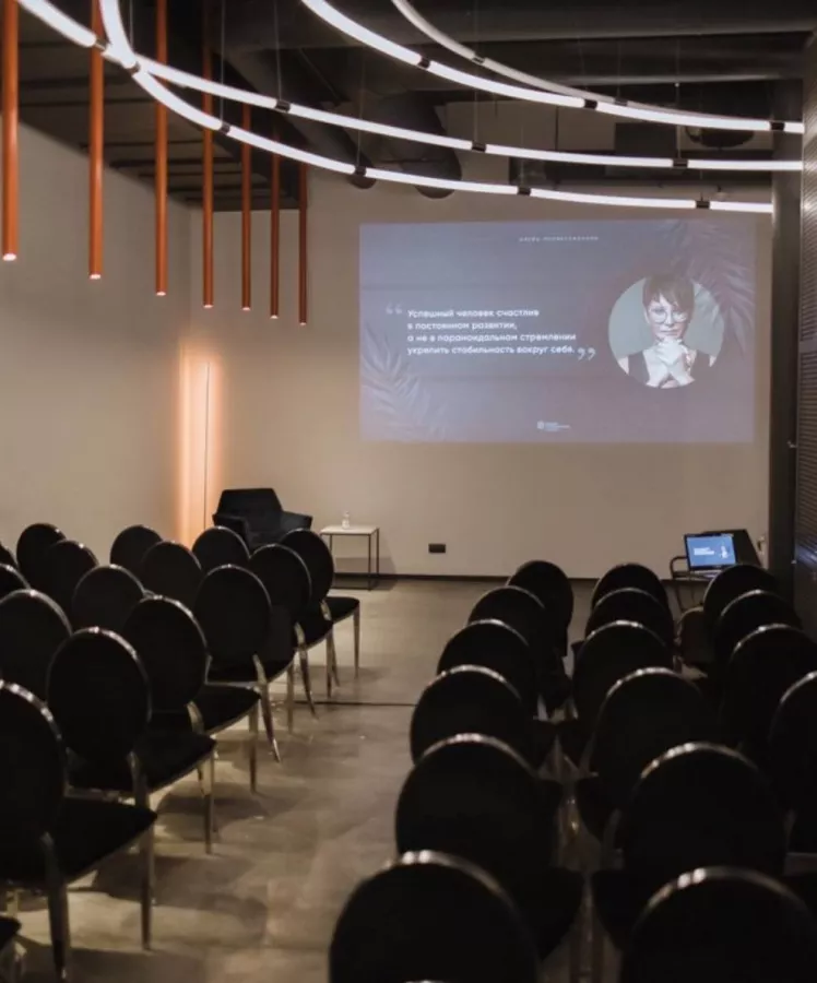 Кофейня- коворкинг Collider в Москве: Можно с ноутбуком , Кофейня- коворкинг , Кофейня, Кофе, Кафе, Десерты , Место для работы , Для работы , Тихое место , Фрилансер , Деятельность, Ресторан,