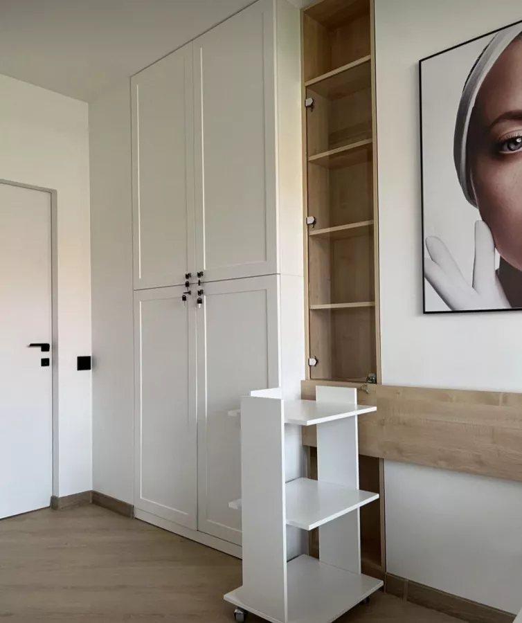 Бьюти коворкинг N1 в Калининграде: Бизнес, Салон красоты, Маникюр, Визажист, Парикмахер, Коворкинг,