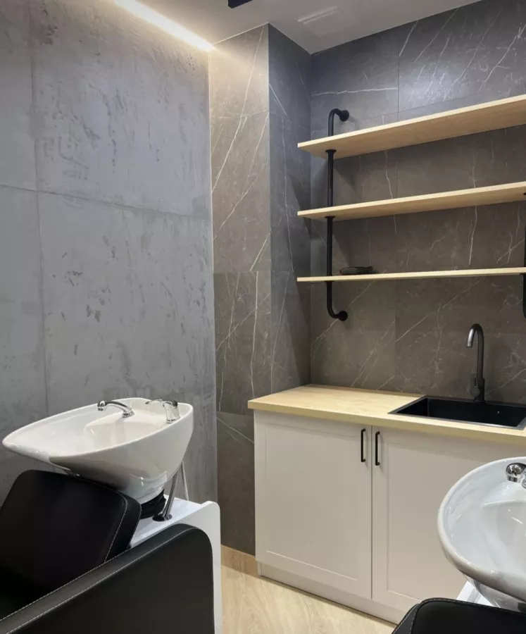 Бьюти коворкинг N1 в Калининграде: Бизнес, Салон красоты, Маникюр, Визажист, Парикмахер, Коворкинг,