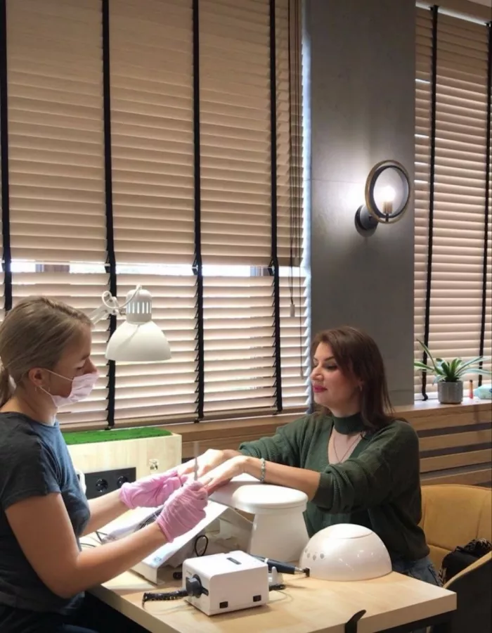 Бьюти коворкинг N1 в Калининграде: Бизнес, Салон красоты, Маникюр, Визажист, Парикмахер, Коворкинг,