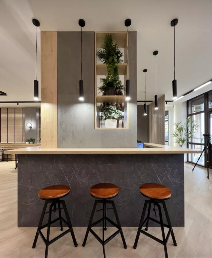 Бьюти коворкинг N1 в Калининграде: Бизнес, Салон красоты, Маникюр, Визажист, Парикмахер, Коворкинг,