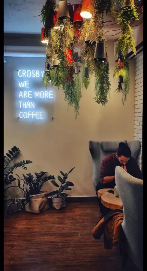 Коворкинг - кофейня Crosby coffee в Новосибирске: Кофейня коворкинг, Можно с ноутбуком, Где работать, Коворкинг, Кофейня, Кофе, Кафе, Завтрак, Ланч, Фрилансер,
