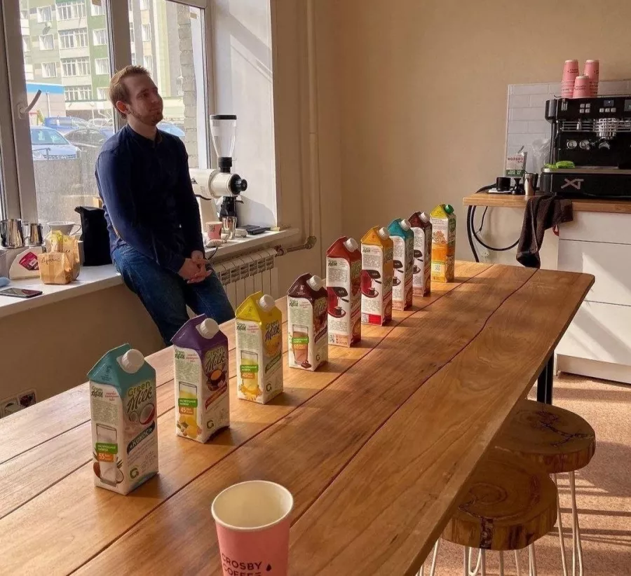 Коворкинг - кофейня Crosby coffee в Новосибирске: Кофейня коворкинг, Можно с ноутбуком, Где работать, Коворкинг, Кофейня, Кофе, Кафе, Завтрак, Ланч, Фрилансер,