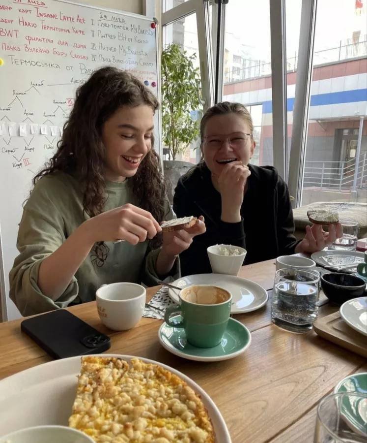 Коворкинг - кофейня Crosby coffee в Новосибирске: Кофейня коворкинг, Можно с ноутбуком, Где работать, Коворкинг, Кофейня, Кофе, Кафе, Завтрак, Ланч, Фрилансер,