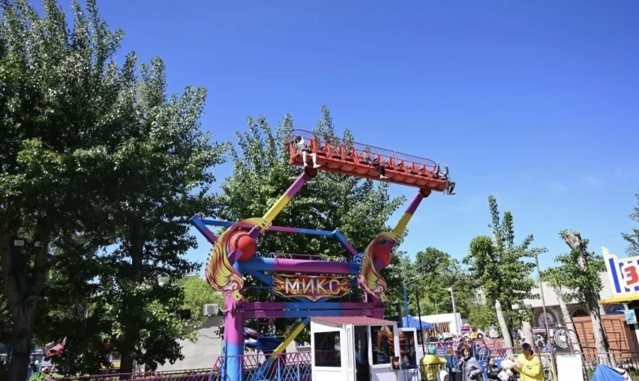 Парк аттракционов Остров сокровищ в Уфе: Парк, Детский парк, Семейный отдых , Горки,