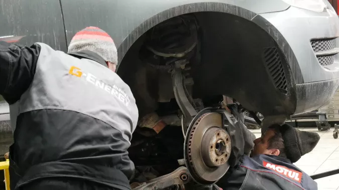 Автосервис «Автоплюс»