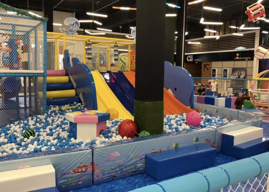 Парк развлечений Тропики Kids в Уфе: Парк аттракционов , Парк развлечений , Парк, Детский парк, Детский праздник , Семейный отдых , Для детей и взрослых , Аттракционы , Горки,