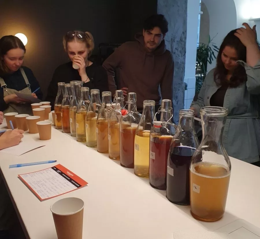 Кофейня- коворкинг Skuratov Coffee в Москве: Фрилансер, Можно с ноутбуком, Кофейня коворкинг, Коворкинг, Кофейня, Кофе с собой, Кофейня- коворкинг, Кофе, Кафе, Место для работы, Где работать,