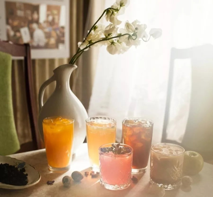 Кофейня- коворкинг Skuratov Coffee в Москве: Фрилансер, Можно с ноутбуком, Кофейня коворкинг, Коворкинг, Кофейня, Кофе с собой, Кофейня- коворкинг, Кофе, Кафе, Место для работы, Где работать,