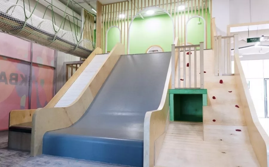 Парк развлечений Квадрат в Уфе: Детям, Парк, Семейный отдых , Детский парк, Горки,