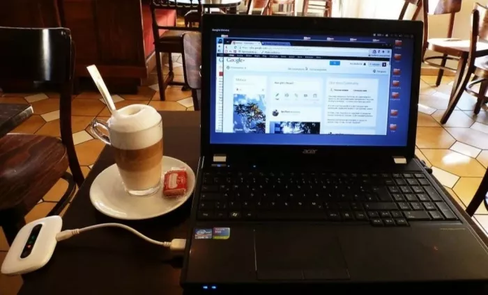 Кофейня- коворкинг Bloom n-brew в Москве: Бизнес, Можно с ноутбуком, Кофе, Коворкинг, Кофейня, Кафе, Место для работы, Где работать, Для работы, 
