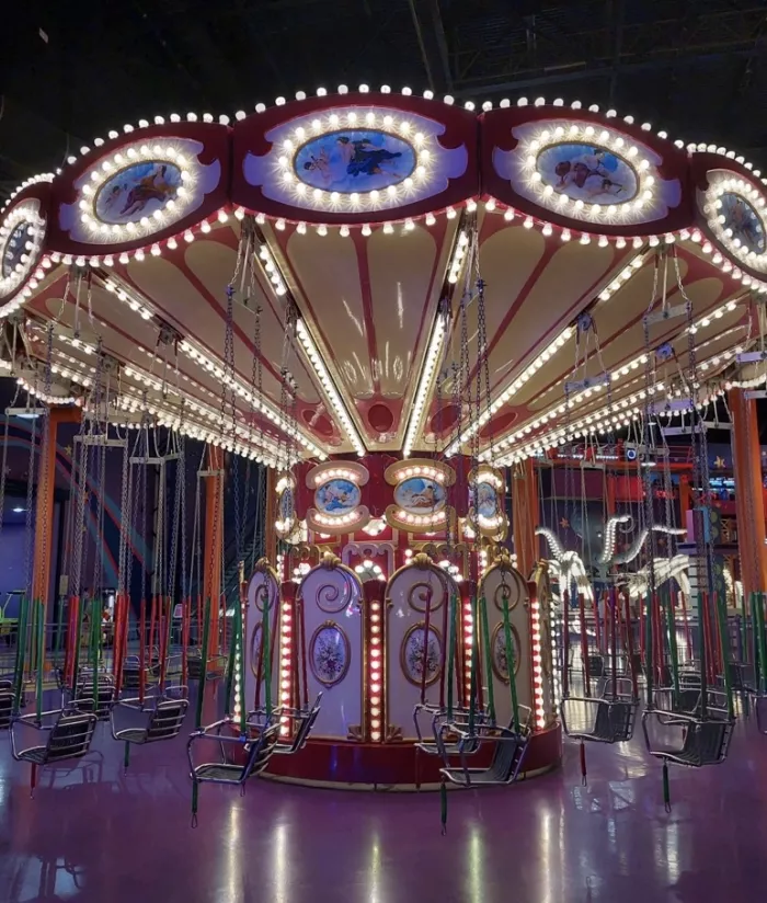 Парк аттракционов Град