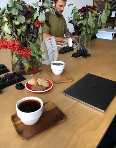 Кофейня- коворкинг SIBARISTICA в Санкт-Петербурге