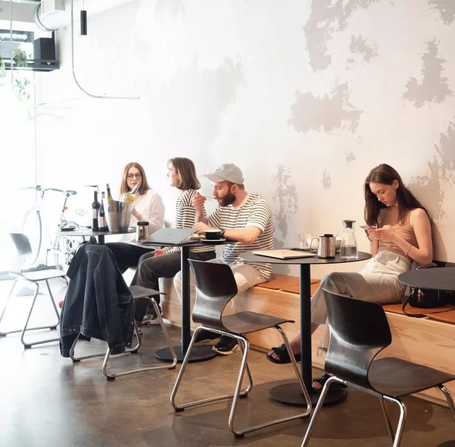 Кофейня- коворкинг Civil Coffee в Санкт-Петербурге: Кофейня- коворкинг, Фрилансер, Можно с ноутбуком, Можно с собакой, Dog friendly, Место для работы, Где работать, Кофейня, Коворкинг, Кофе, Завтрак, Тихое место,