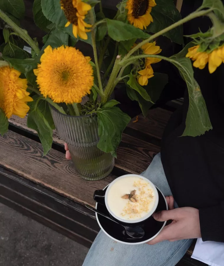 Кофейня- коворкинг Civil Coffee в Санкт-Петербурге: Кофейня- коворкинг, Фрилансер, Можно с ноутбуком, Можно с собакой, Dog friendly, Место для работы, Где работать, Кофейня, Коворкинг, Кофе, Завтрак, Тихое место,
