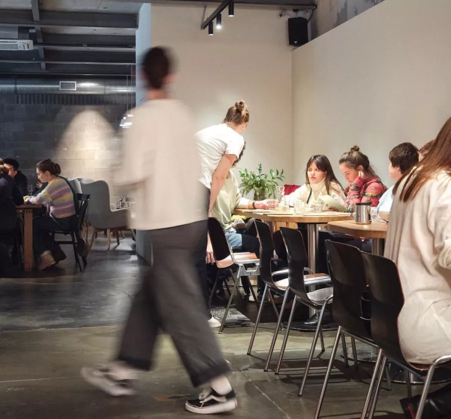 Кофейня- коворкинг Civil Coffee в Санкт-Петербурге: Кофейня- коворкинг, Фрилансер, Можно с ноутбуком, Можно с собакой, Dog friendly, Место для работы, Где работать, Кофейня, Коворкинг, Кофе, Завтрак, Тихое место,