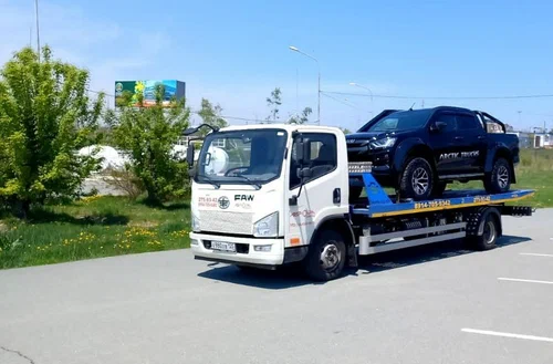 Эвакуация автомобилей Аврора Авто в Владивостоке: Мотоэвакуатор , Подвоз Топлива, Запуск Двигателя, Замена Колес, Заряд Аккумулятора, Открывание Автомобиля, Разблокирование Сигнализации,