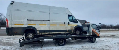Эвакуация автомобилей Рос-Эвакуатор в Новороссийске: Перевозка Спецтехники, Перевозка Тракторов, Перевозка Бульдозеров, Перевозка Прицепов, Перевозка Лодок, Эвакуация Автобусов, Подвоз Топлива, Отогрев Автомобиля,