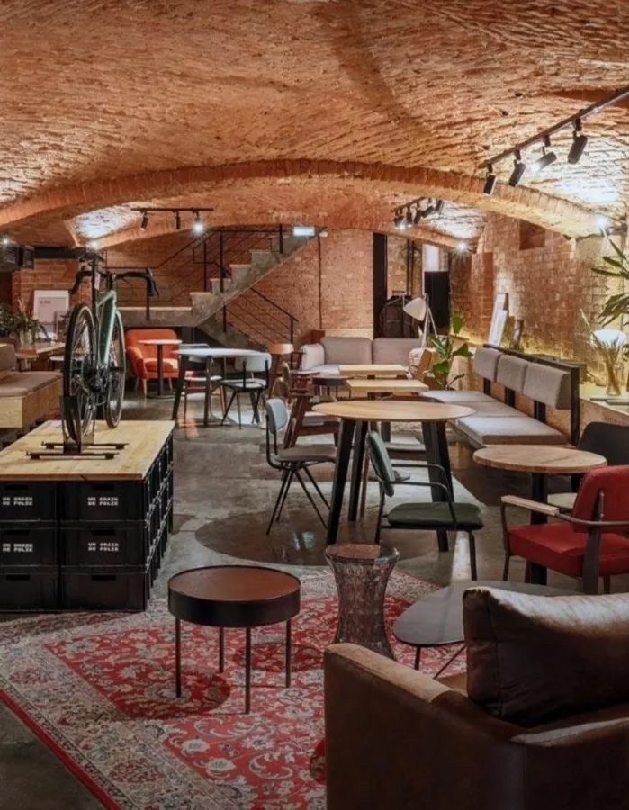 Кофейня- коворкинг Rebellion Clubhouse в Москве: Кофейня- коворкинг, Можно с ноутбуком , Фрилансер , Для работы , Место для работы , Где работать , Кофейня коворкинг , Кофейня , Кафе, Десерты , Завтрак,