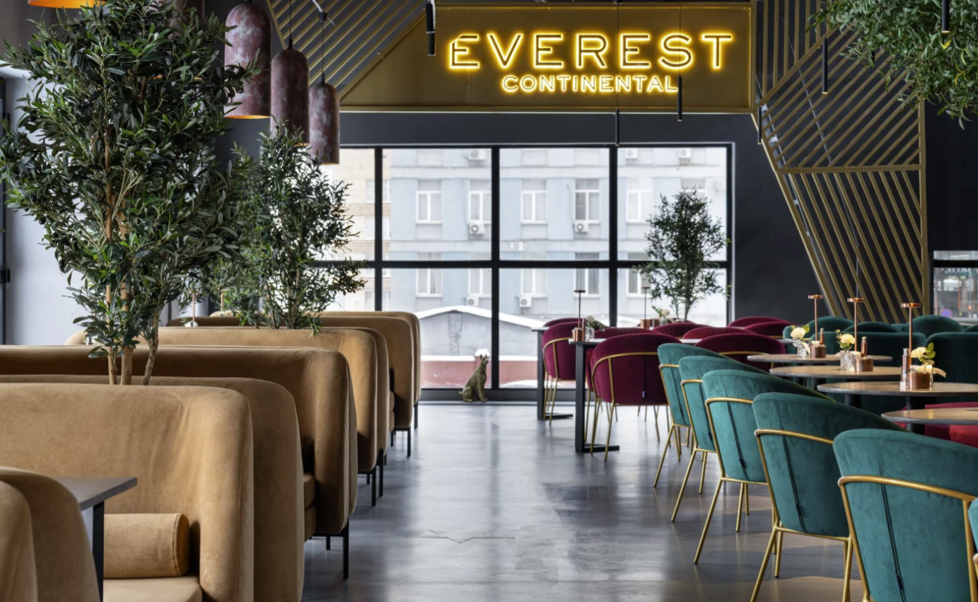 Ресторан "Everest Continental"