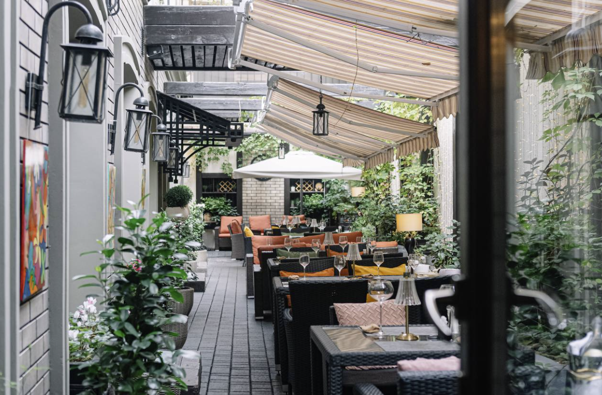 Ресторан "SvoY"