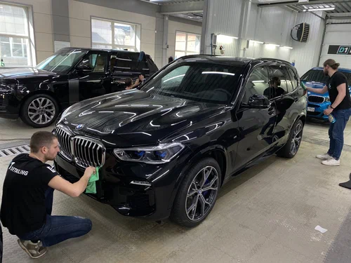 D1 - Detailing Center в Новосибирске: Удаление Вмятин, Полировка Стекол, Антигравийная Пленка, Химчистка Салона, Полировка Кузова, Керамическое Покрытие, Шумоизоляция Салона, Перетяжка Салона,