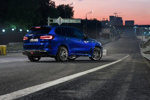 Студия тюнинга Kk-performance в Москве: Кузовной Ремонт, Русификация Автомобилей, Установка Фаркопа, Автовинил, Сварочные Работы, Чип-Тюнинг, Мойка Автомобилей, Покраска Автомобиля, Тонировка Стекол, Шумоизоляция Автомобиля,