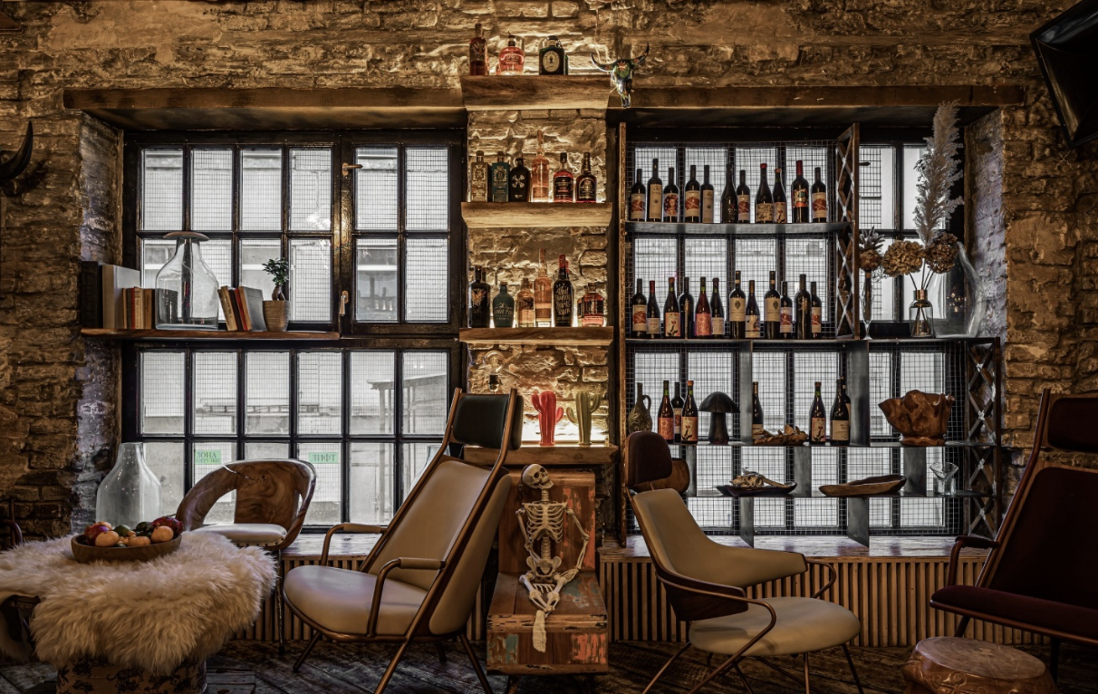 ​Ресторан "Madame Roche"