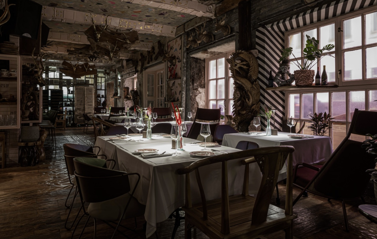 ​Ресторан "Madame Roche"