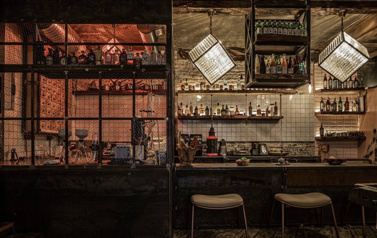 ​Ресторан "Madame Roche"