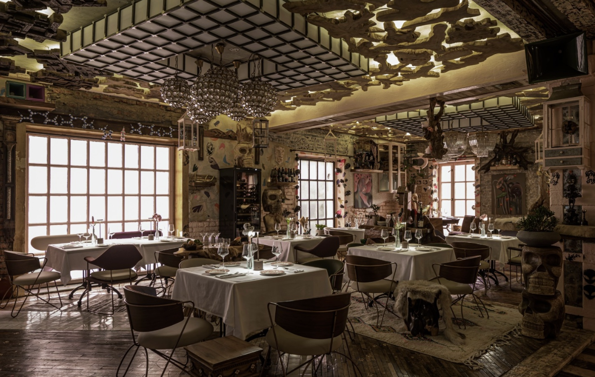 ​Ресторан "Madame Roche"