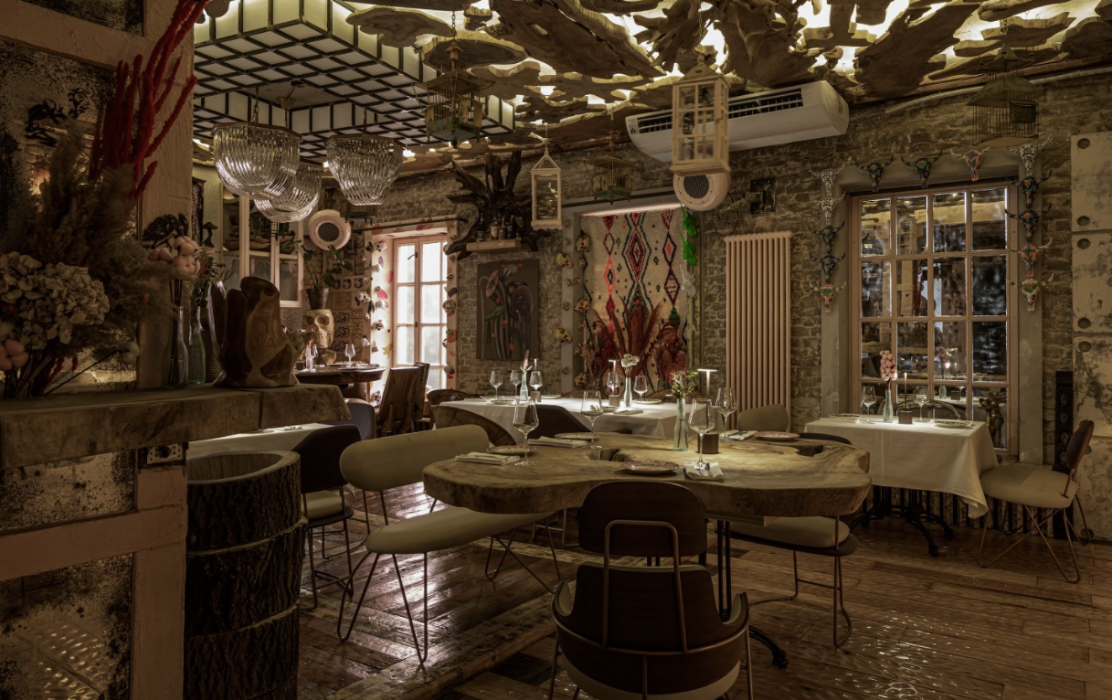 ​Ресторан "Madame Roche"