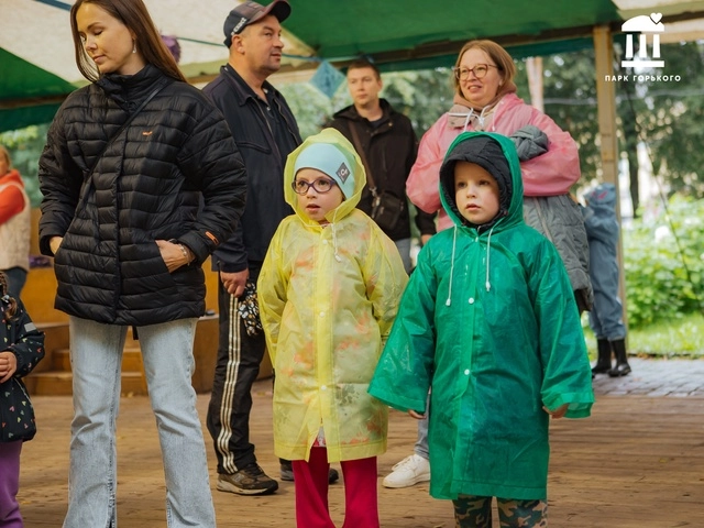 Парк развлечений Центральный парк развлечений им. М. Горького в Перми: Парк аттракционов , Парк развлечений , Парк, Детский праздник , Детский парк, Семейный отдых , Для детей и взрослых , Аттракционы , Горки,