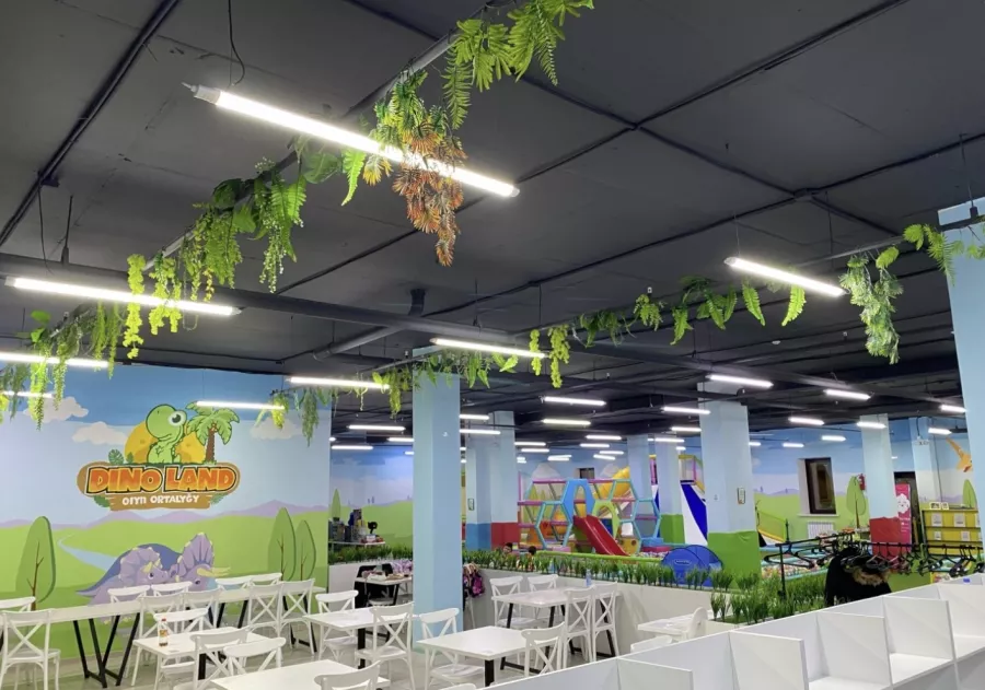 Парк развлечений Dino Land в Астане: Парк развлечений , Парк аттракционов , Парк, Детский праздник , Детский парк, Семейный отдых , Для детей , Аттракционы, Горки ,