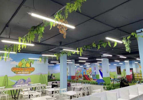 Парк развлечений Dino Land  в  Астане