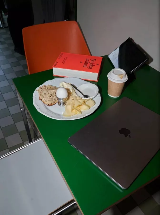 Кофейня- коворкинг from Berlin в Москве: Можно с ноутбуком , Кофейня- коворкинг, Кафе, Кофе, Кофейня , Чай, Завтрак, Кофе с собой , Летняя веранда , Терраса , Летник, Фрилансер ,