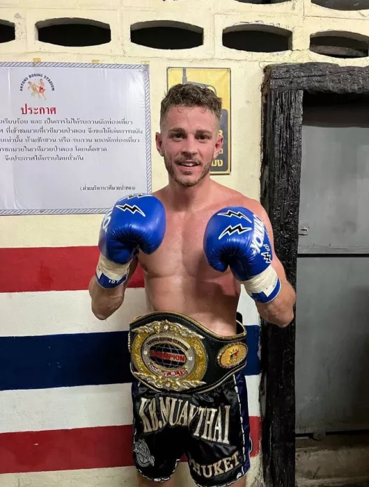 Спортивный Зал KB Muay Thai в Пхукете: Тренировка, Тренер, Спортивный зал, Спортзал, Муай-Тай, 