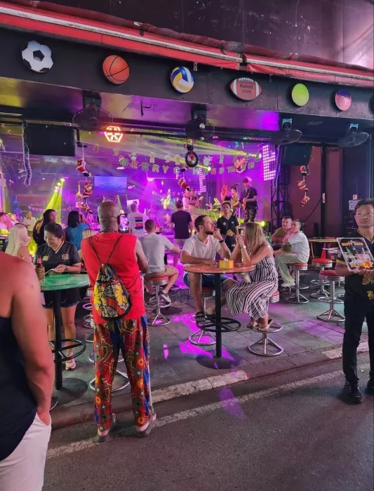 Тату-Студия Big One Patong Phuket в Пхукете: Хобби, Тату, Студия, 
