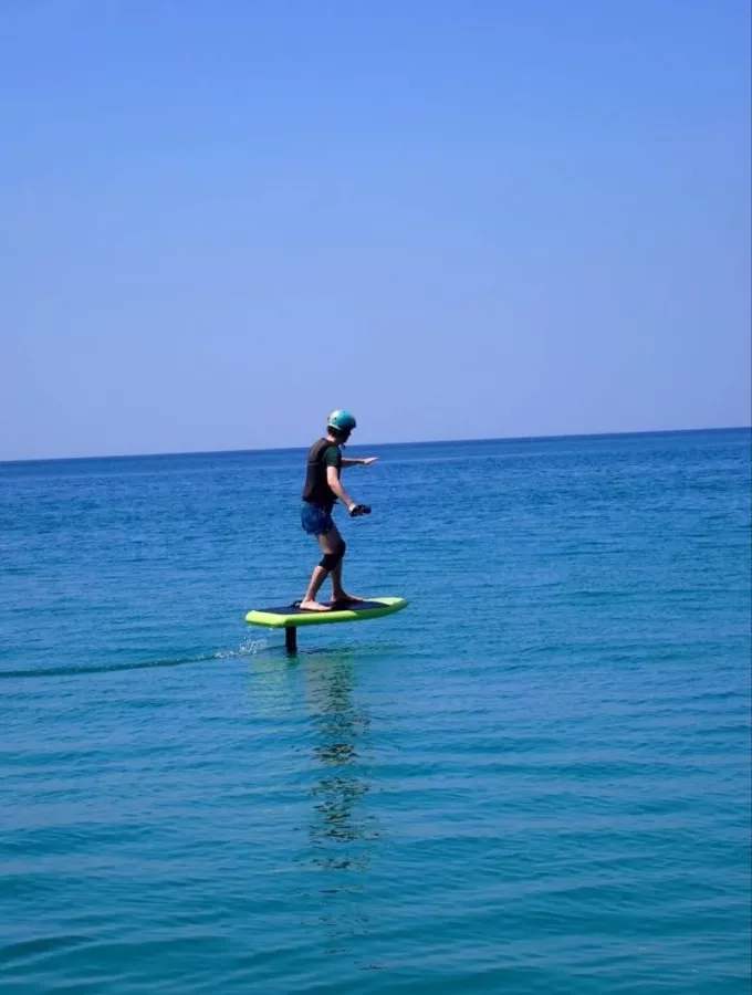 Прокат Водного Оборудования eFoil Lessons Phuket в Пхукете: Доски, Сёрфинг, Инструкторы, Instructors, Boards, Surfing,