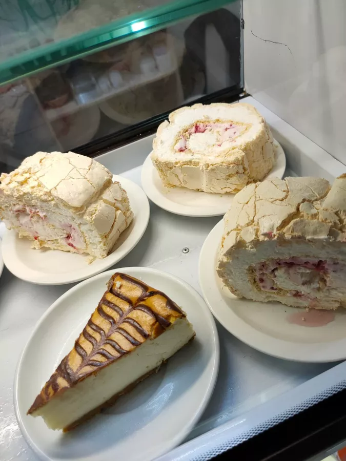 Столовая Мадам Повари в Краснодаре: Еда навынос, Поесть, Буфет, Вкусно, Быстрое питание, Недорого, Парковка, Столовая в Краснодаре, Столовая , Банкет, Шашлык,